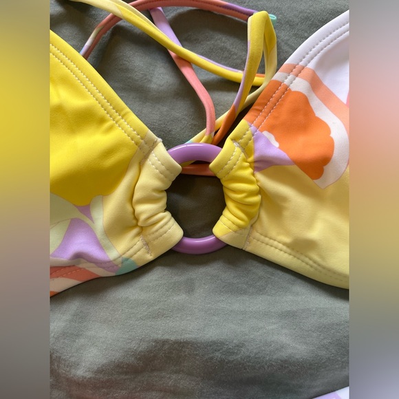 Cupshe Brand New Multi Color Bathing Suit - Picture 3 of 5